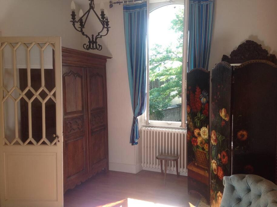 Ancien Presbytere Au Coeur Du Village Mauvezin  Ngoại thất bức ảnh