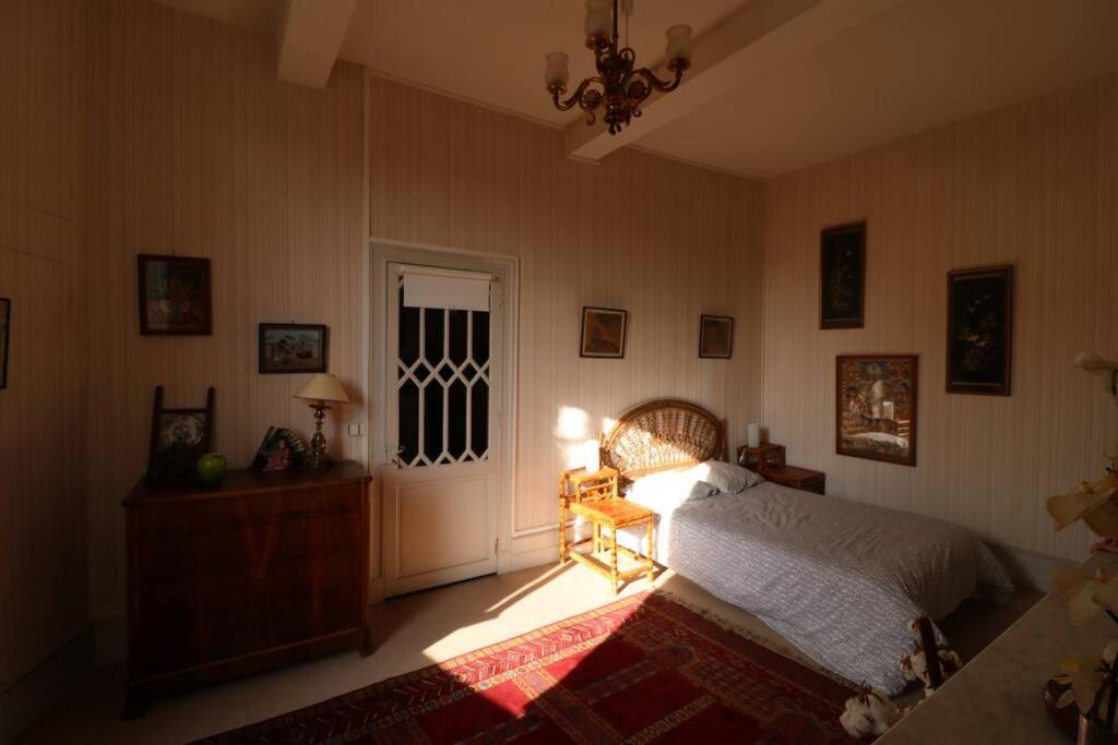 Ancien Presbytere Au Coeur Du Village Mauvezin  Ngoại thất bức ảnh