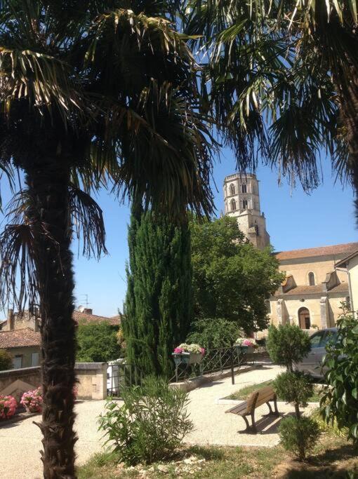 Ancien Presbytere Au Coeur Du Village Mauvezin  Ngoại thất bức ảnh