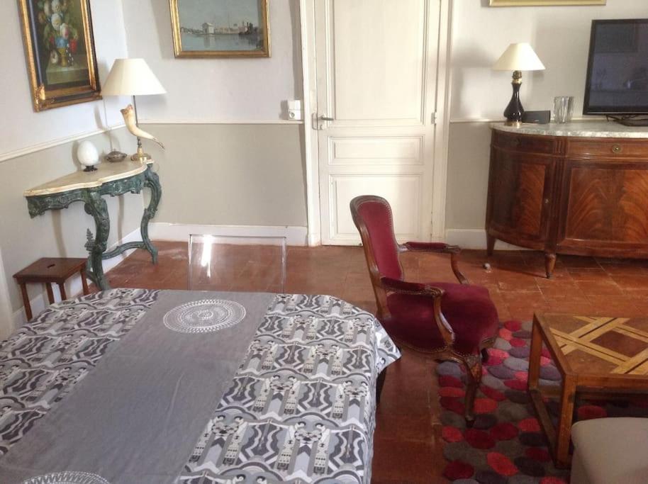 Ancien Presbytere Au Coeur Du Village Mauvezin  Ngoại thất bức ảnh