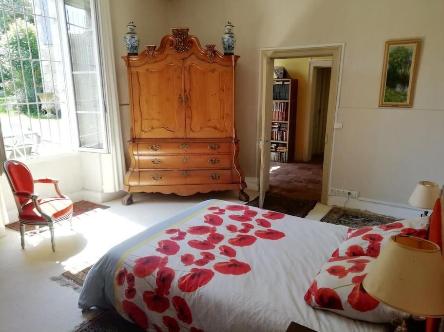 Ancien Presbytere Au Coeur Du Village Mauvezin  Ngoại thất bức ảnh